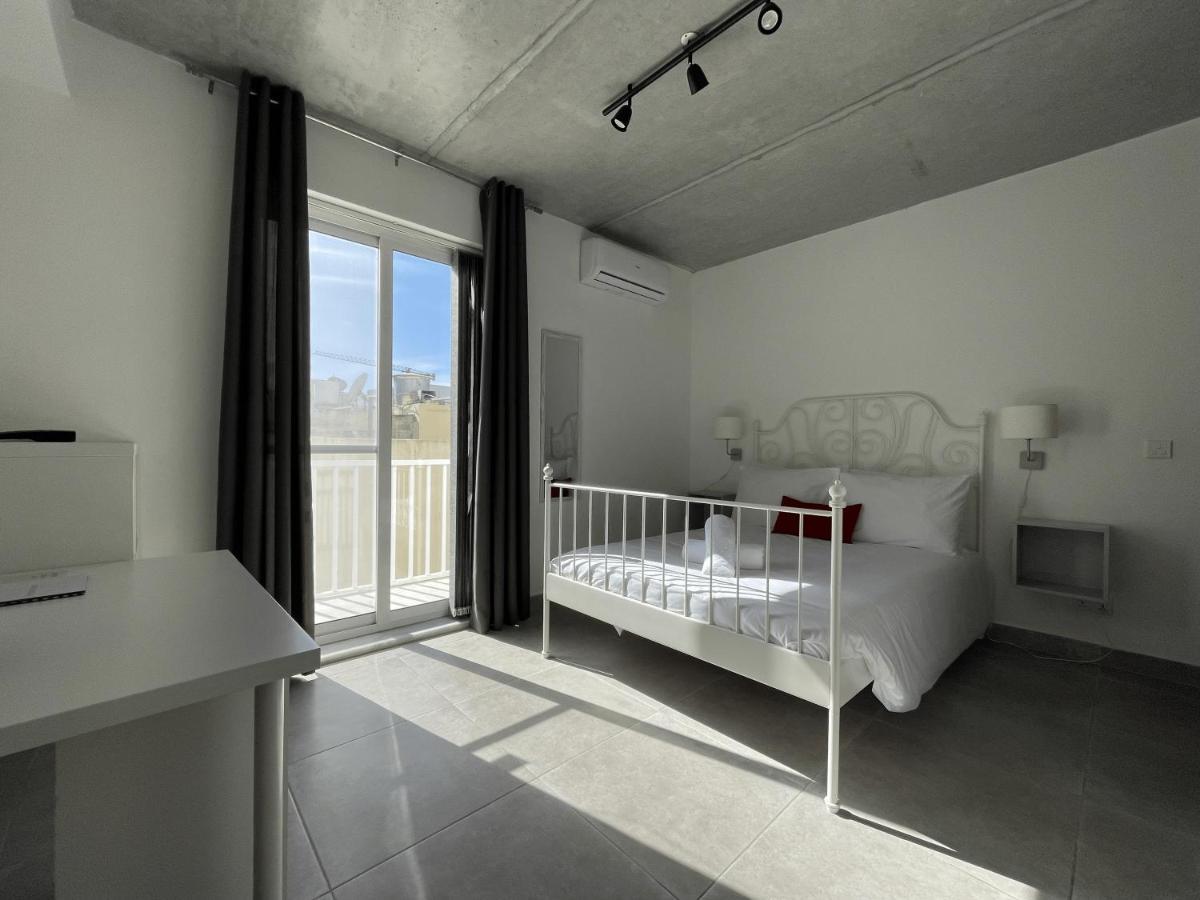 Casa Leon Malta Otel Saint Julian's Dış mekan fotoğraf
