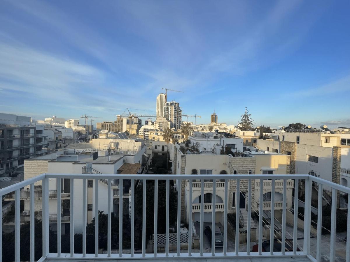 Casa Leon Malta Otel Saint Julian's Dış mekan fotoğraf