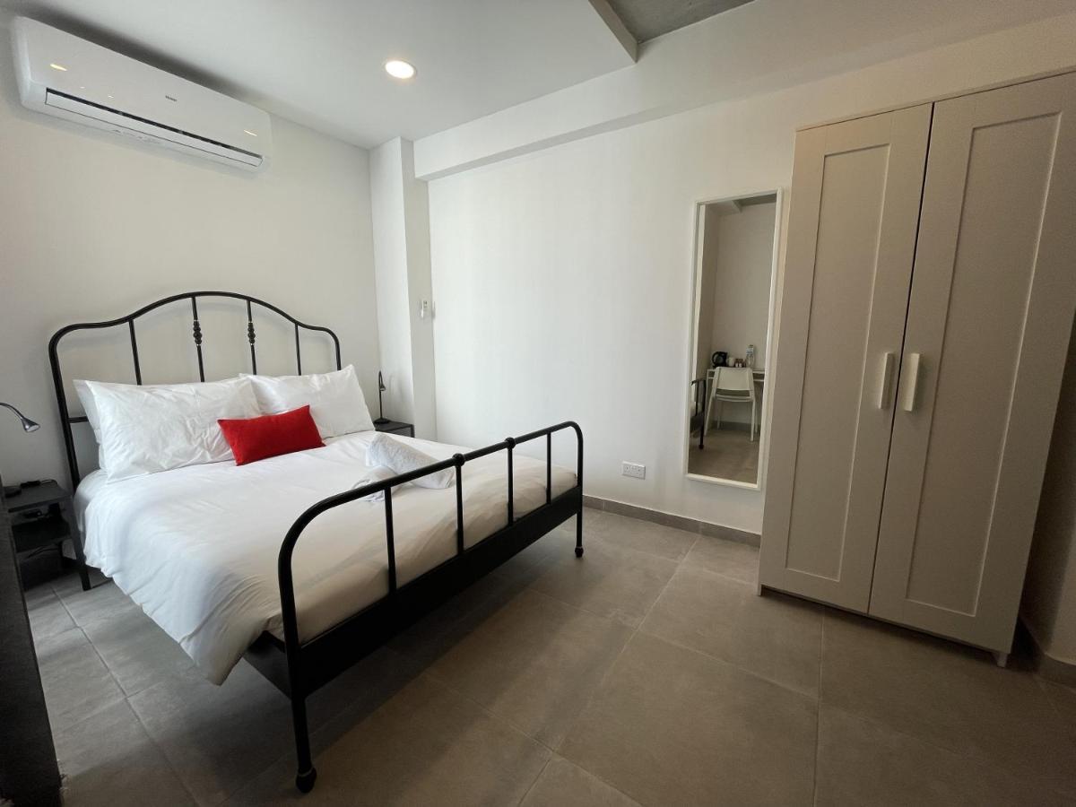 Casa Leon Malta Otel Saint Julian's Dış mekan fotoğraf