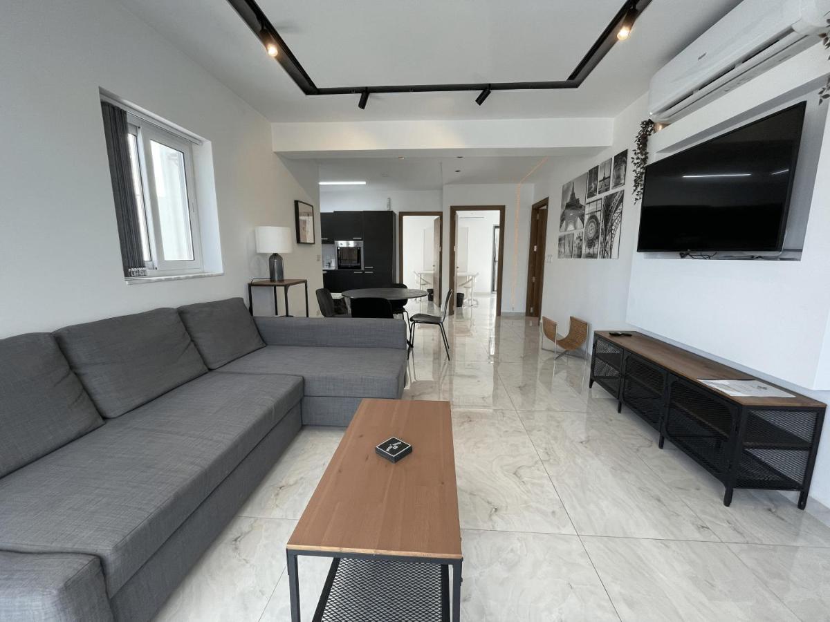 Casa Leon Malta Otel Saint Julian's Dış mekan fotoğraf