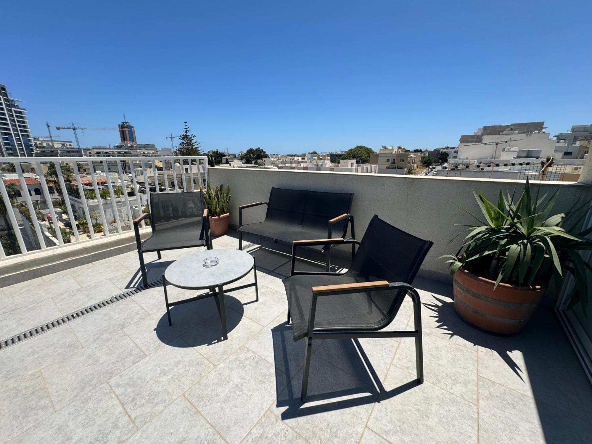 Casa Leon Malta Otel Saint Julian's Oda fotoğraf